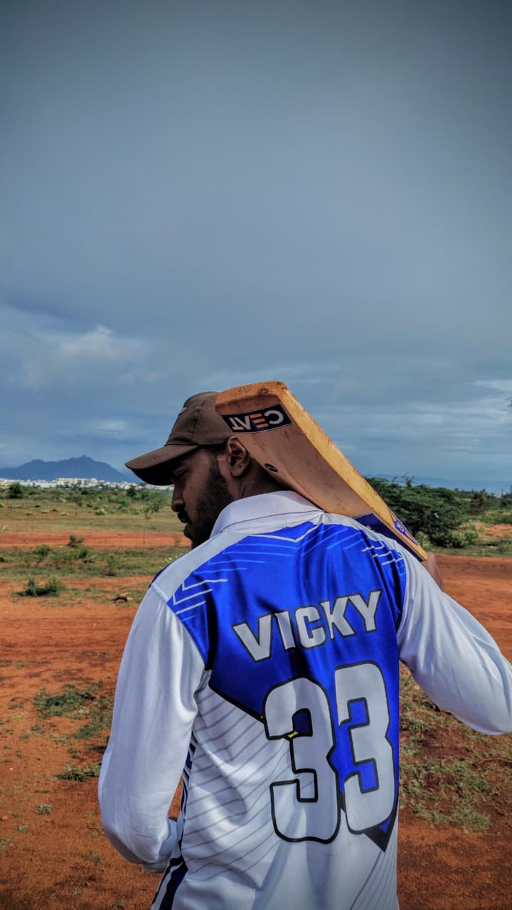 Vigneshwaran T